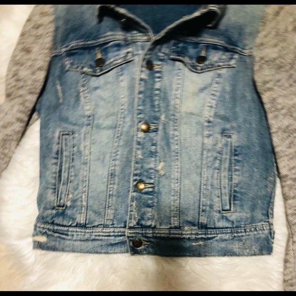 Free People Denim Jacket With Sweat Sleeves Size XS EUC - Picture 5 of 9